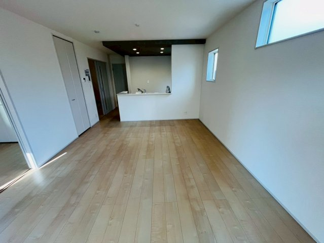 【Livele Garden】　野田市中根　2期　全2邸の前面道路含む現地写真|カースペース並列3台駐車可能♪
2025年11月撮影