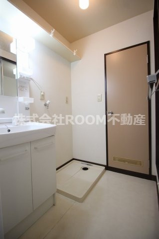 ポルトボヌール(PORTE-BONHEUR)の洗面所