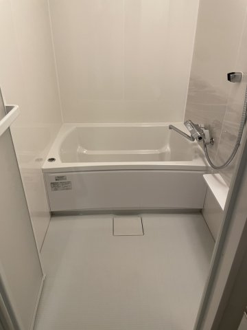 ファーストフィオーレ東灘の浴室|ゆったり過ごせるお風呂です