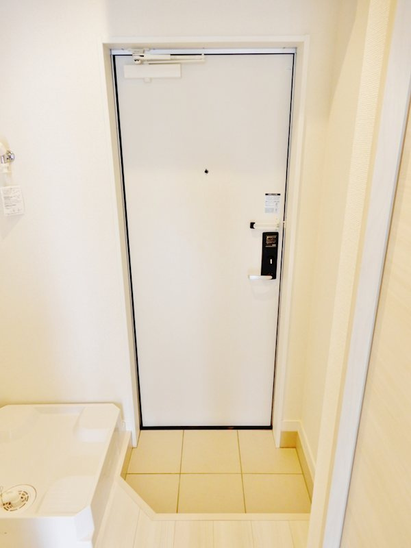 NSGATE 西新井の玄関