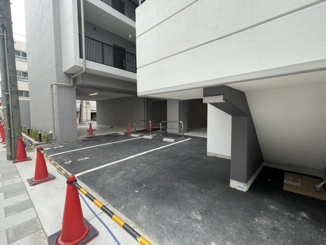 ファーストフィオーレ東灘の駐車場|駐車場です