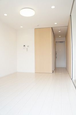 リブリ・ディファレントの洋室