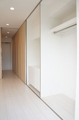 リブリ・ディファレントの内装