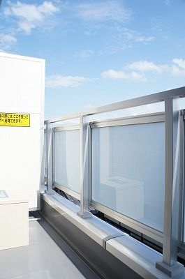 リブリ・ディファレントのバルコニー