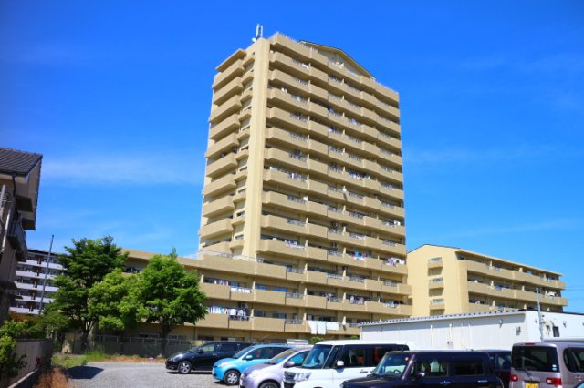 エスポア常滑 3階の外観|のびのびスローライフを叶える、閑静な住宅地