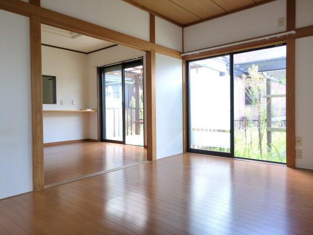 【居間・リビング】 | 大網白里市上貝塚　中古戸建