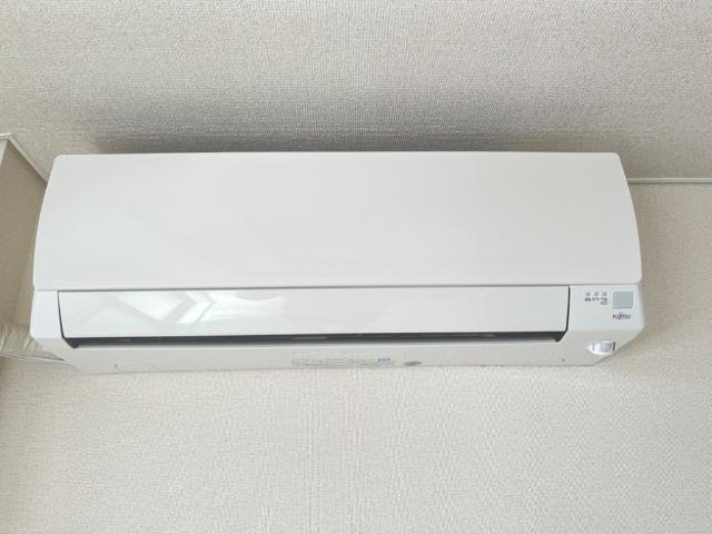 コーポあすかⅠの設備|南西洋室エアコン
