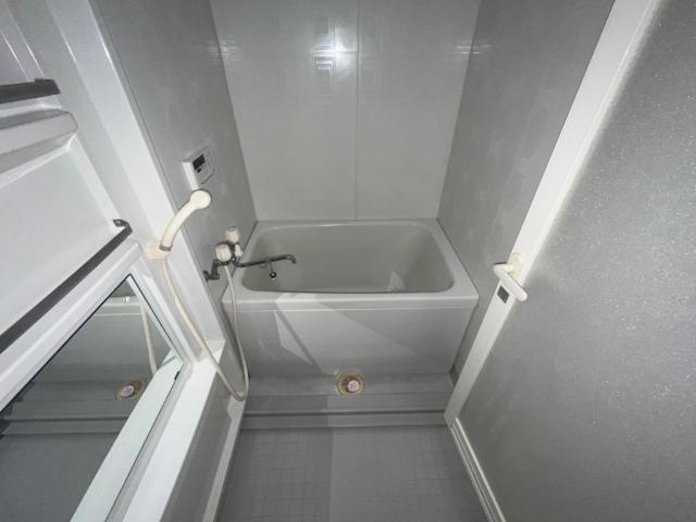コーポあすかⅠの浴室|バス