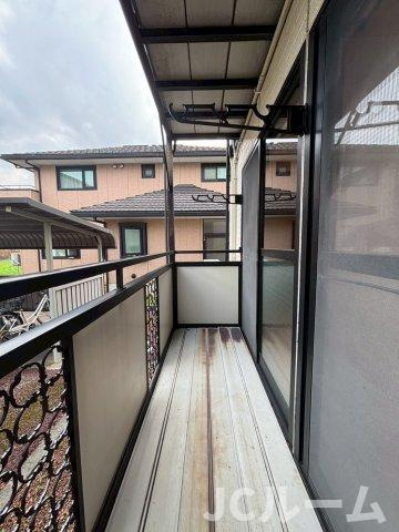 ロイヤルガーデン子安 Aのバルコニー