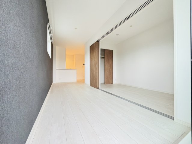 ホークヒルズ紫の居間・リビング|別号数タイプ