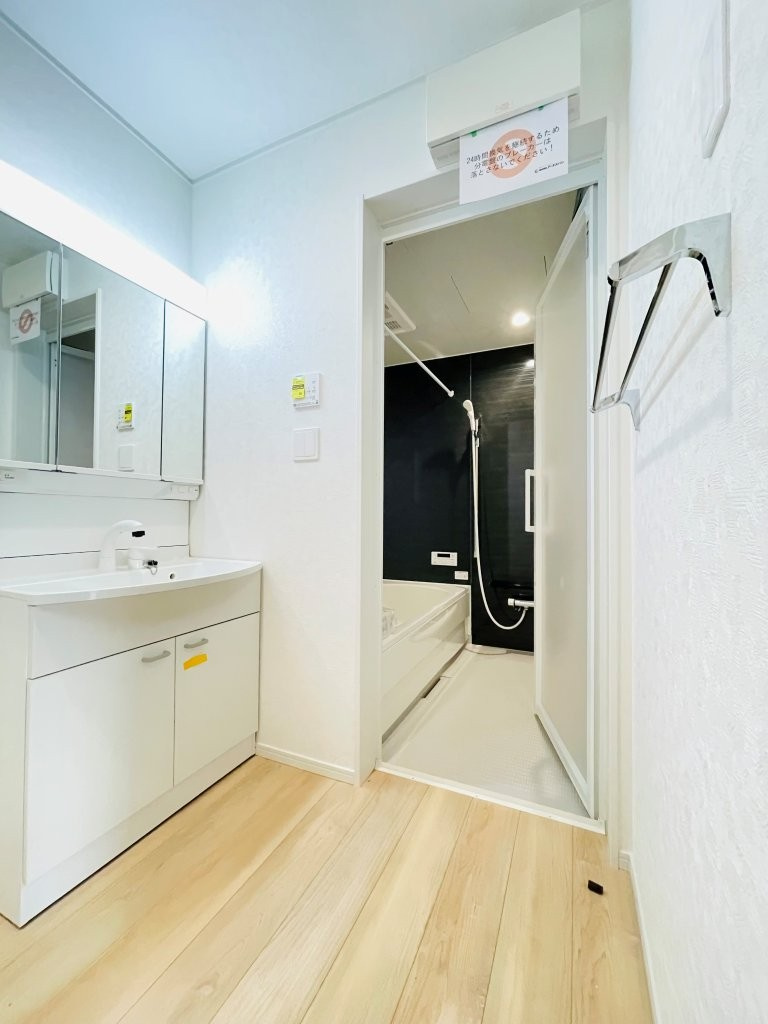 岡崎市本宿台第2　新築分譲住宅　全5棟　5号棟の脱衣所