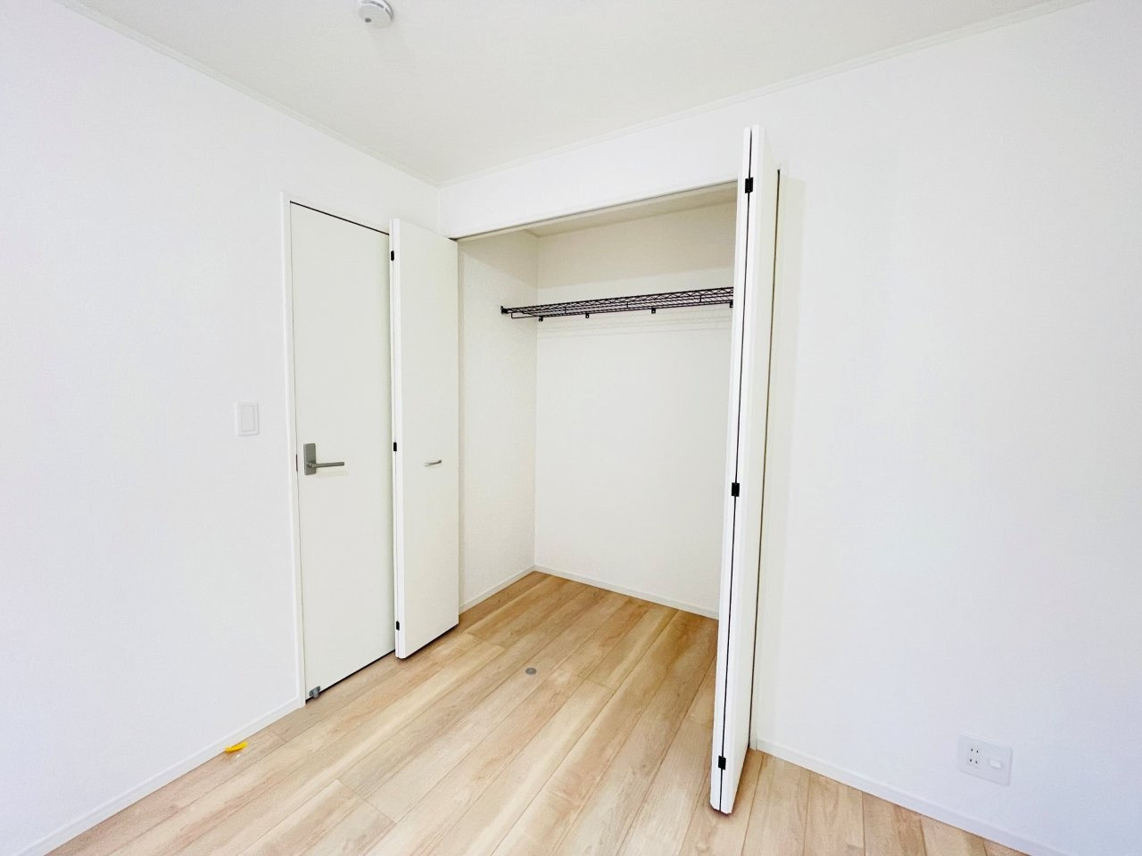 岡崎市本宿台第2　新築分譲住宅　全5棟　5号棟の収納|豊富な数のクローゼットには、衣類、日用品、家族の思い出まで大切に保管できます♪