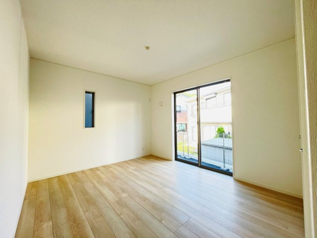 岡崎市本宿台第2　新築分譲住宅　全5棟　5号棟の洋室|居室は、収納つきで子ども部屋や寝室など多彩な用途の利用ができます♪