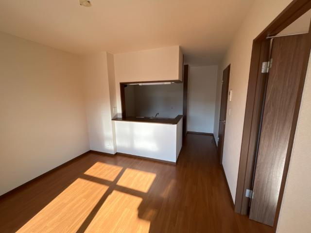 カインド・リバレインの居間・リビング|リビング