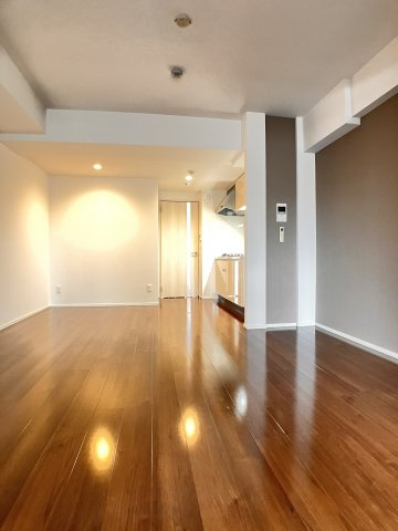 プリモアネッソの居間・リビング