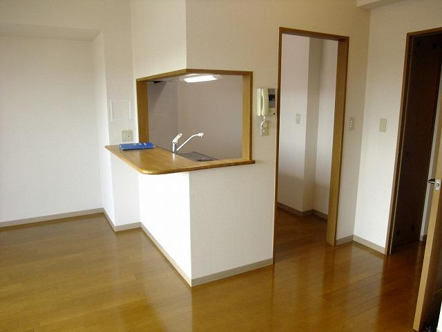 ビューフレア片町の居間・リビング|ゆったり過ごせるリビングです