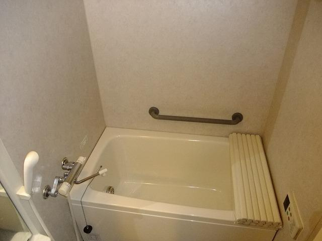 ビューフレア片町の浴室|お風呂で日々の疲れを落としましょう