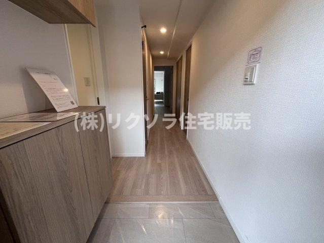 寝屋川コーポラスの内装|玄関内部
■物件内覧・資金計画相談・住宅ローン相談、リフォーム相談、お問合せ受付中■
※当日・翌日のご内覧、ご相談はお電話でのお問合せがスムーズです！