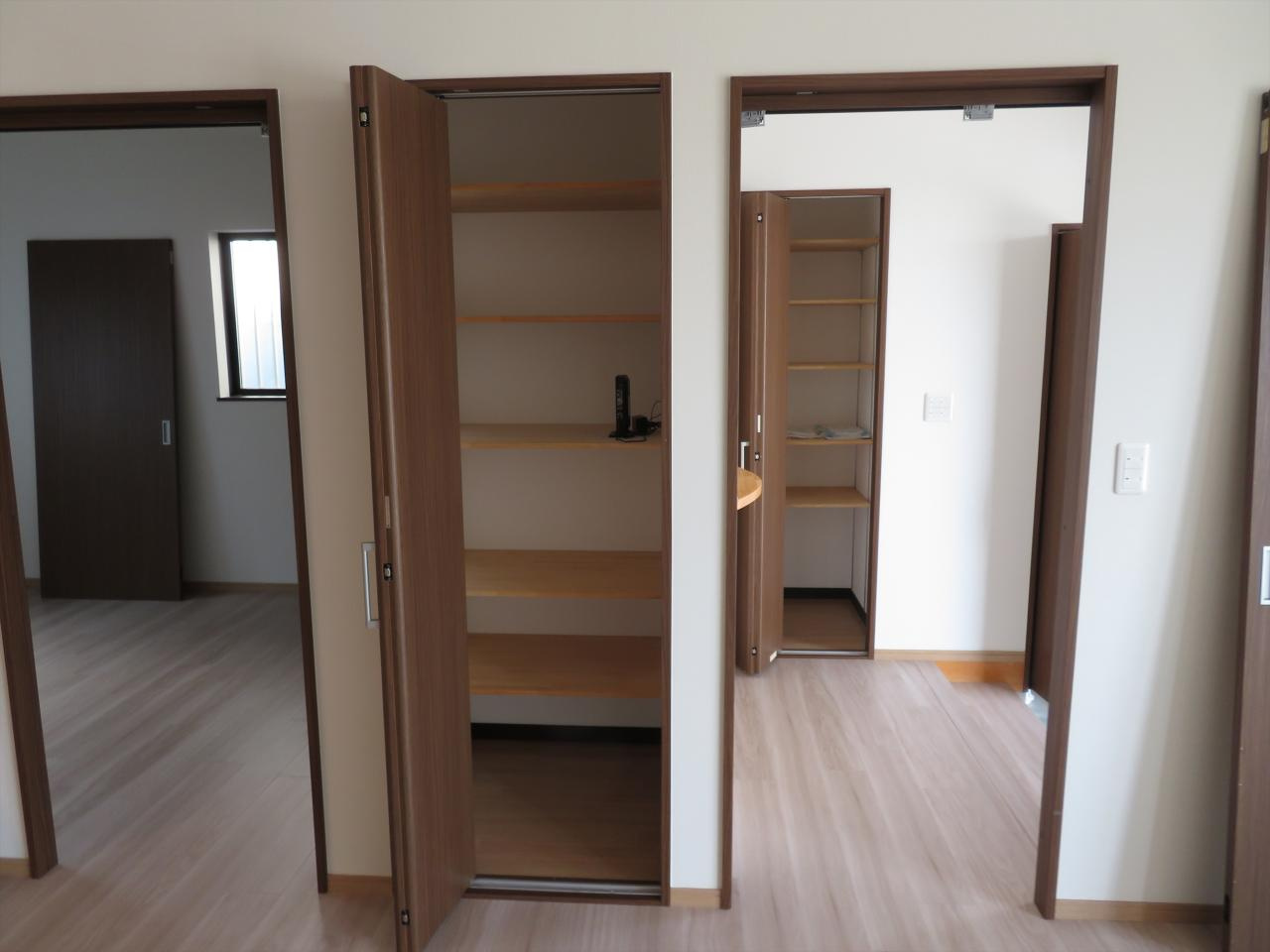 土佐市宇佐町宇佐　　中古一戸建ての収納|各所に収納スペースを配置。暮らしやすさを支える便利な間取りです。