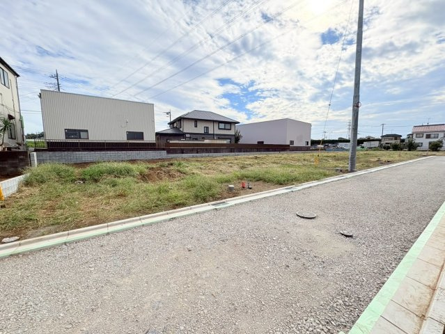 川越市むさし野南　建築条件付き売地　「南大塚駅」徒歩23分　【福原小学区】の前面道路含む現地写真