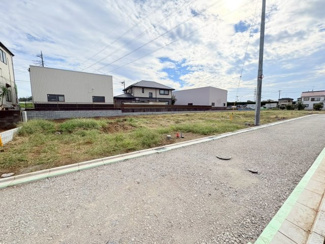 【前面道路含む現地写真】 | 川越市むさし野　建築条件付き売地　「南大塚駅」徒歩23分　【福原小学区】