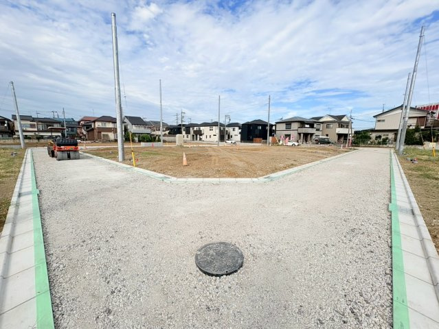 川越市むさし野南　建築条件付き売地　「南大塚駅」徒歩23分　【福原小学区】の前面道路含む現地写真