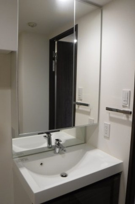 【独立洗面台】 | クレスト小杉スクエア | 別部屋参考写真です