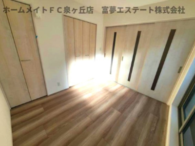 【洋室】 | フジパレス松ノ浜 | リビングと洋室の戸を閉めたとき