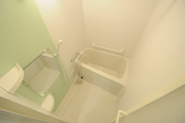 レオネクストジーシンの浴室|コンパクトで使いやすいお風呂です