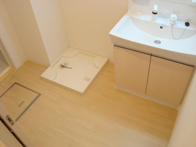 アーバンブルー藤の洗面所|洗髪洗面化粧台