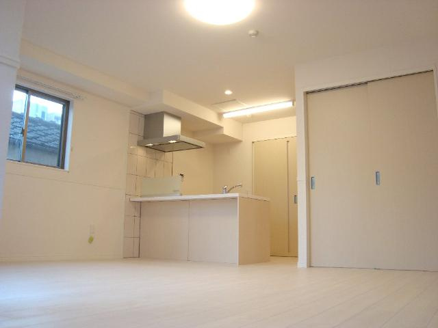 アーバンブルー藤の居間・リビング|リビング