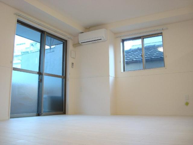 アーバンブルー藤の居間・リビング|リビング