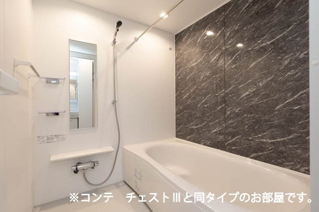 ワーズイヤー１２の浴室|きれいなお風呂です