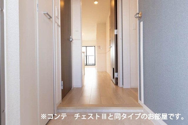 ワーズイヤー１２の玄関|落ち着いた玄関です