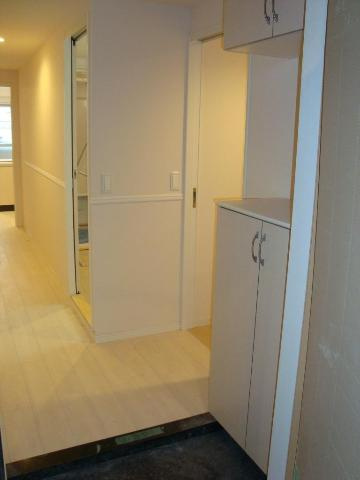 アーバンブルー藤の玄関|玄関（イメージ）