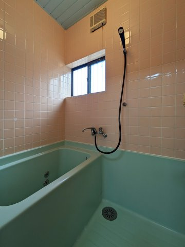 グリーンハウスの浴室|きれいなお風呂です