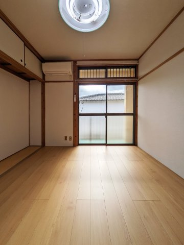 グリーンハウスの洋室|広々とした洋室です