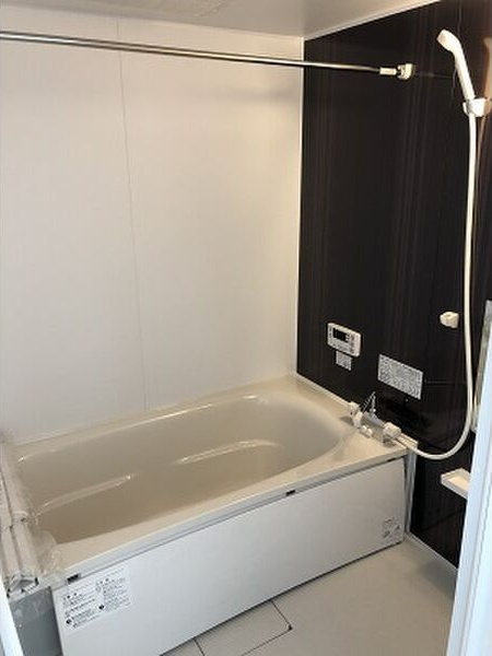 ルワンジュ A棟の浴室