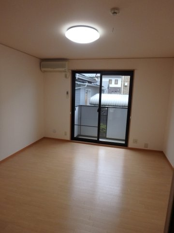 セジュール山田　Cの居間・リビング