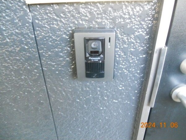 ルーブル大沼のエントランス