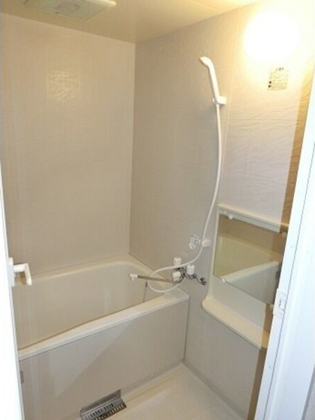 ライプン(RIPEN)の浴室