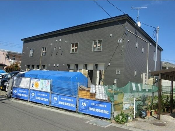 ロジェ コンフォールの外観