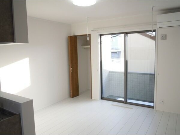 LancheⅣ(ランシェ4)の居間・リビング|参考画像