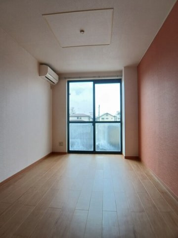 ニューシティ藤澤Ｃ棟の居間・リビング