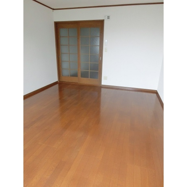 パンセスA棟の居間・リビング