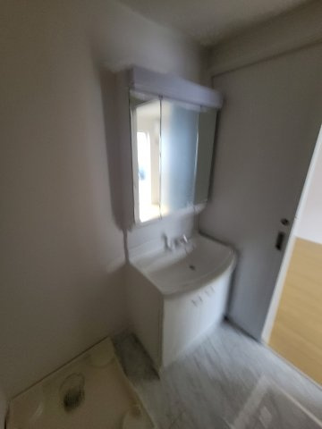 ニュースカイタウンC棟の洗面所