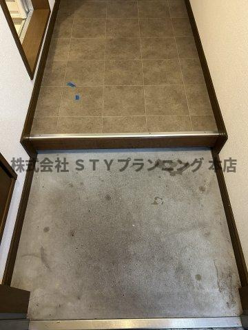 仲介手数料０円！ジョイナス岩ヶ根の玄関