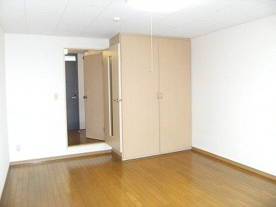 【居間・リビング】 | レオパレス輝石 | ※こちらは家具家電なしのお部屋になります