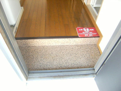 【玄関】 | レオパレス輝石