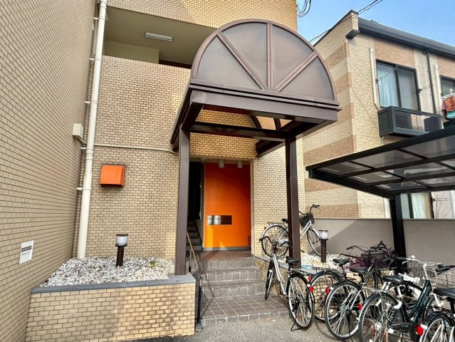 ピュア東姫路のエントランス